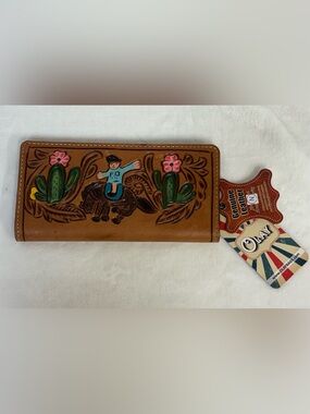 OLAY WALLET Hand Tooled Genuine Leather Women’s Western Wallet 8”x4.5”